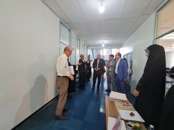 بازدید آقای علی زمانی و عباس بروغنی از روند برگزاری مصاحبه معرفی شدگان چند برابر ظرفیت پردیس های استان آذربایجان شرقی  10