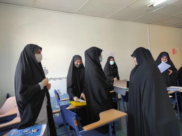  بازدید مدیرکل امور بانوان و خانواده استانداری اذربایجان شرقی از روند برگزاری مصاحبه معرفی شدگان چند برابر ظرفیت پردیس های استان آذربایجان شرقی 7