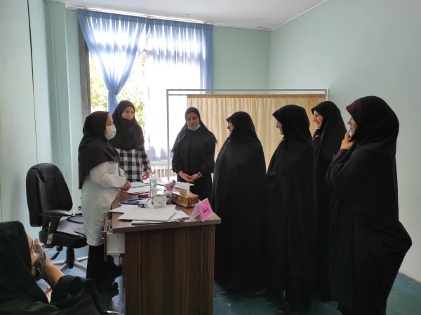  بازدید مدیرکل امور بانوان و خانواده استانداری اذربایجان شرقی از روند برگزاری مصاحبه معرفی شدگان چند برابر ظرفیت پردیس های استان آذربایجان شرقی 9