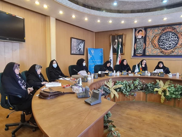 جلسه شهریور ماه سال 1401 کمیته پژوهشی پردیس فاطمه الزهرا(س)تبریز 3