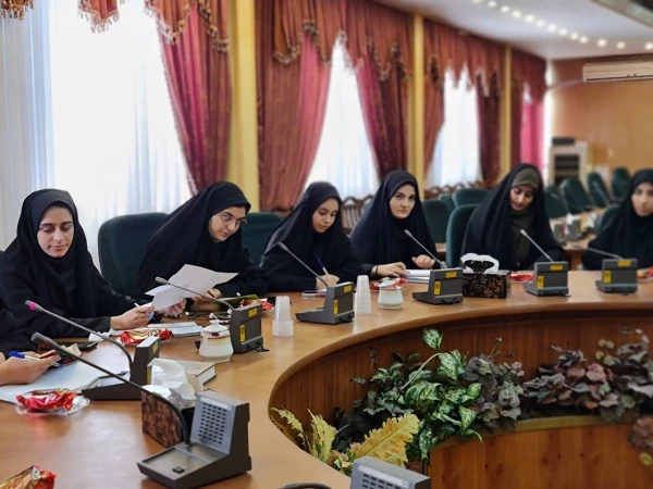 جلسه  شهریور ماه 1401 کمیته فرهنگی پردیس فاطمه الزهرا(س) تبریز
 5