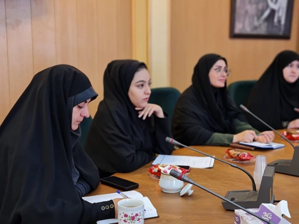 جلسه  شهریور ماه 1401 کمیته فرهنگی پردیس فاطمه الزهرا(س) تبریز
 6