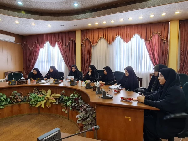 جلسه  شهریور ماه 1401 کمیته فرهنگی پردیس فاطمه الزهرا(س) تبریز
 7