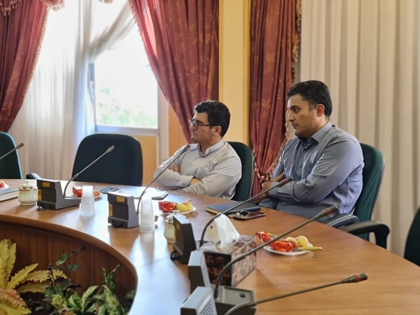 جلسه شهریور ماه شورای اداری سال 1401 پردیس فاطمه الزهرا(س) تبریز
 6