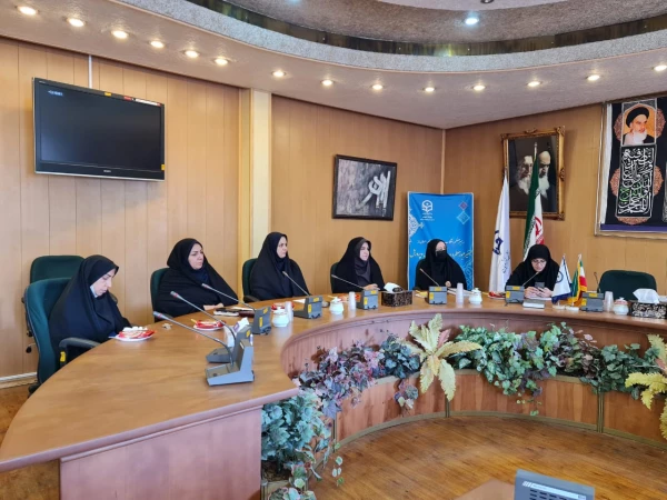 جلسه شهریور ماه شورای اداری سال 1401 پردیس فاطمه الزهرا(س) تبریز
 13