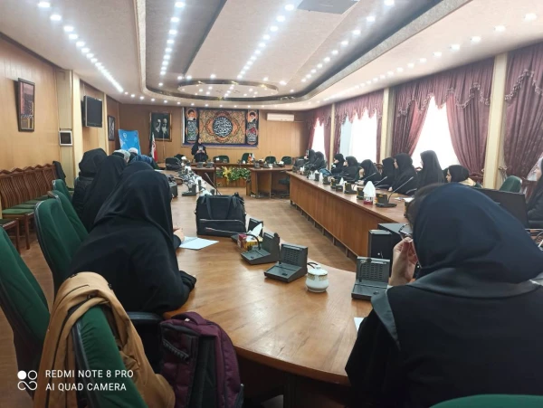 کارگاه نقد و بررسی کتاب انسان درجستجوی معنا  4