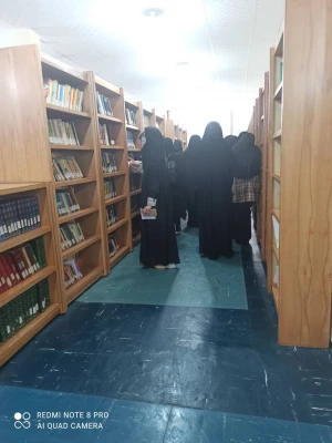 بازدید ازنمایشگاه کتابخانه آزاد ویژه دانشجومعلمان، اساتید و همکاران  3