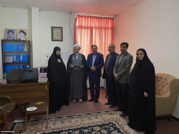 بازدید حجت الاسلام و المسلمین تقوی و دکتر علی خاکی از پردیس فاطمه الزهرا(س) تبریز 2