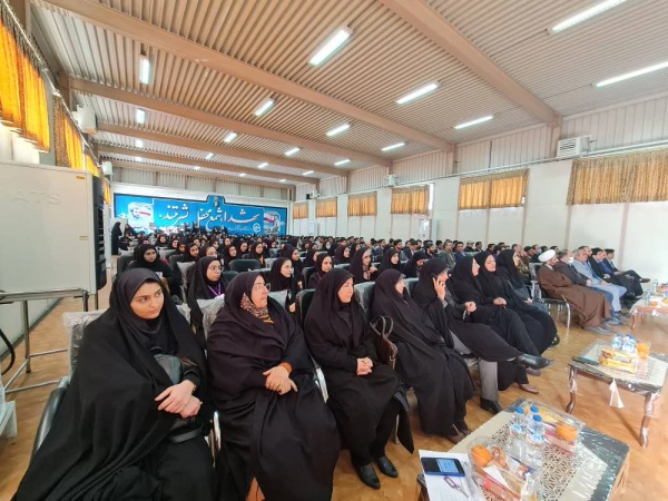 مراسم بزرگداشت هفته پژوهش و فناوری سال 1401 دانشگاه فرهنگیان استان آذربایجان شرقی 6