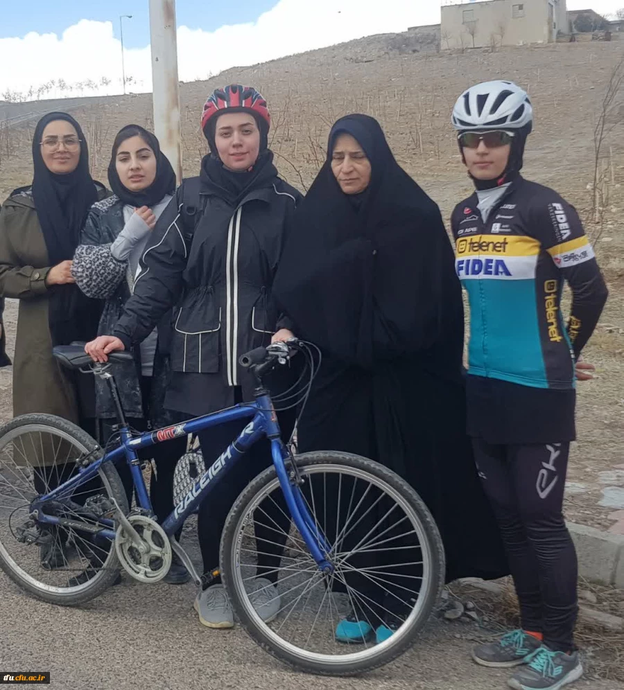  قهرمانی تیم های طناب زنی و دوچرخه سواری دانشگاه فرهنگیان پردیس فاطمه الزهرا (س) استان آذربایجان شرقی در بین دانشگاههای استان  2