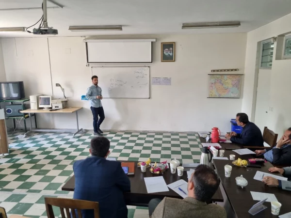 برگزاری جشنواره الگوی برتر تدریس در پردیس های استان آذربایجانشرقی 15