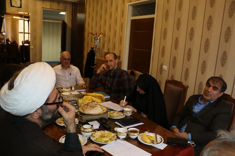 جلسه ایجاد ظرفیت جدید برای پذیرش 1100 نفر دانشجو معلم دانشگاه فرهنگیان آذربایجان شرقی در سال تحصیلی 1403-1402 5