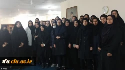 بازدید دانش آموزان دبیرستان فخریه از کتابخانه پردیس فاطمه الزهرا 2