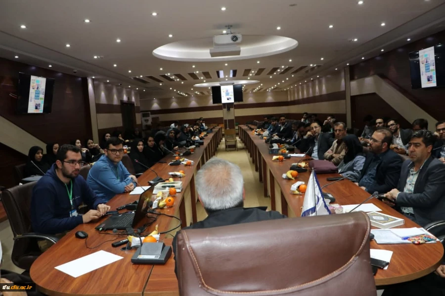 دانشجو معلمان ، معماران و مهندسان نظام تربیتی ایران اسلامی اند 7