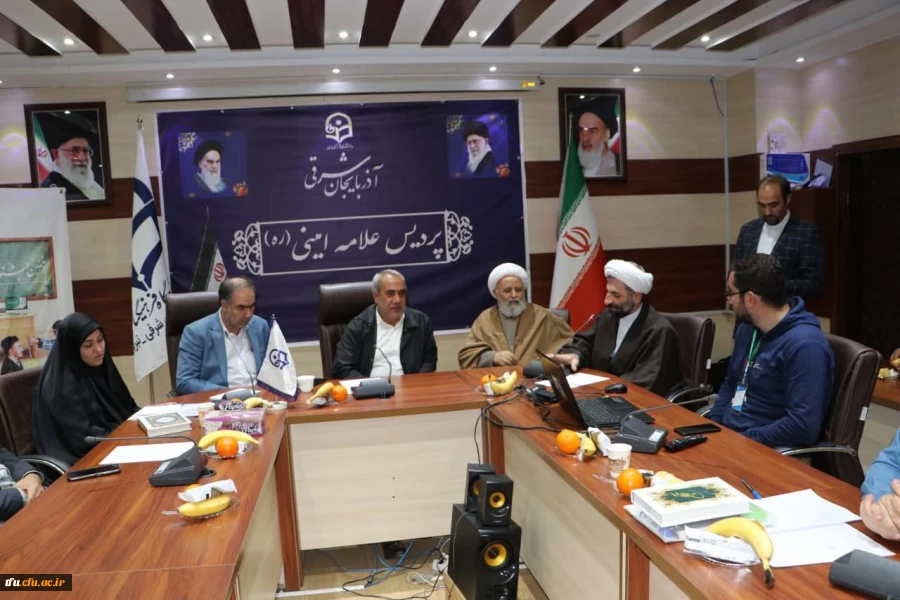 دانشجو معلمان ، معماران و مهندسان نظام تربیتی ایران اسلامی اند 9