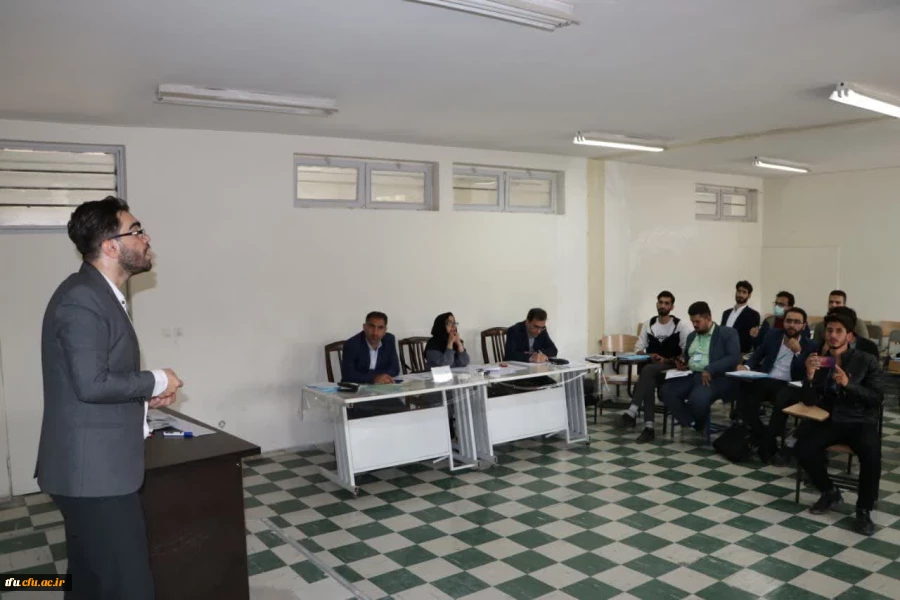 دانشجو معلمان ، معماران و مهندسان نظام تربیتی ایران اسلامی اند 15