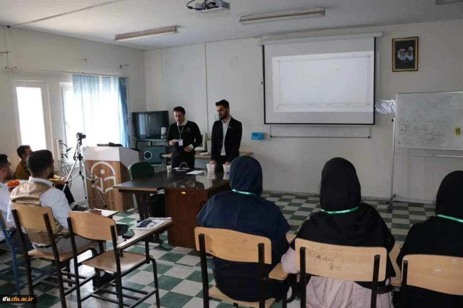 دانشجو معلمان ، معماران و مهندسان نظام تربیتی ایران اسلامی اند 17