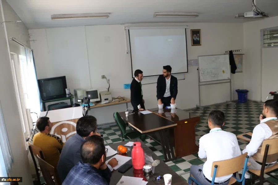 دانشجو معلمان ، معماران و مهندسان نظام تربیتی ایران اسلامی اند 18