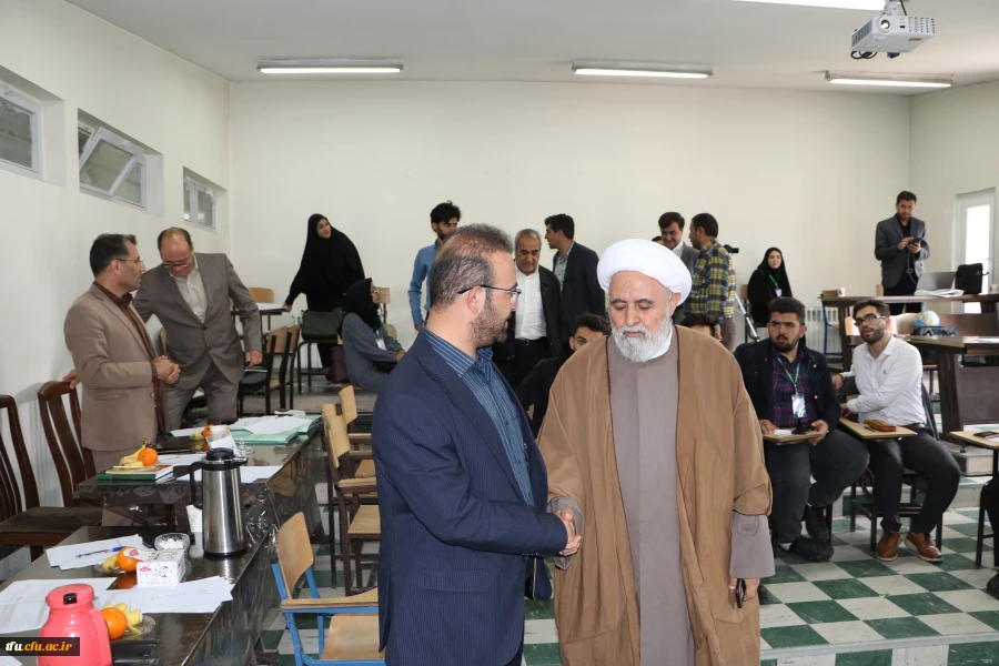 دانشجو معلمان ، معماران و مهندسان نظام تربیتی ایران اسلامی اند 13