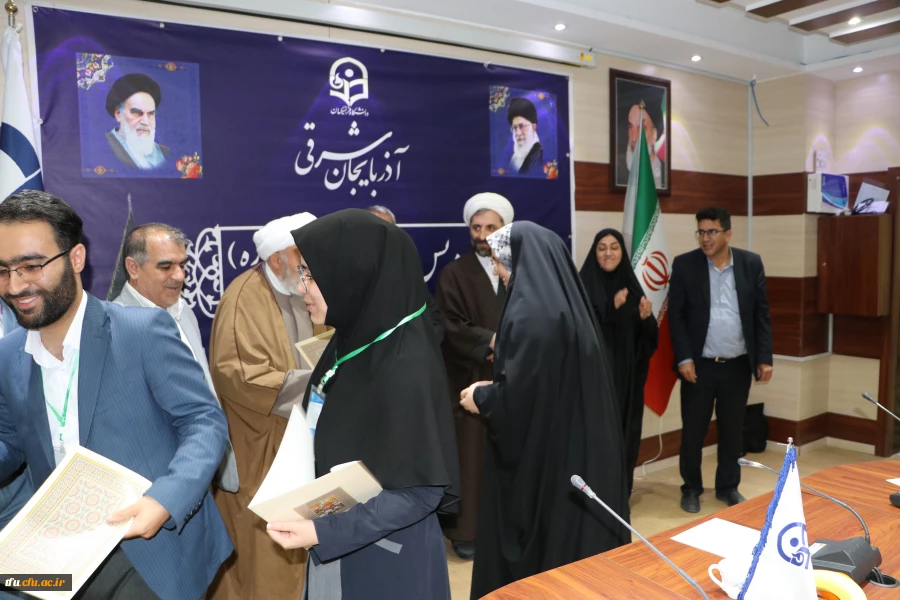 دانشجو معلمان ، معماران و مهندسان نظام تربیتی ایران اسلامی اند 14