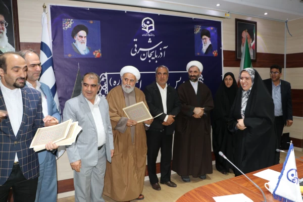 دانشجو معلمان ، معماران و مهندسان نظام تربیتی ایران اسلامی اند 15