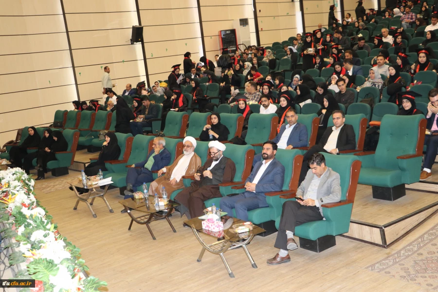  آیین جشن دانش آموختگی دانشجو معلمان ورودی 1398 پردیس فاطمه الزهرا (س) تبریز 4