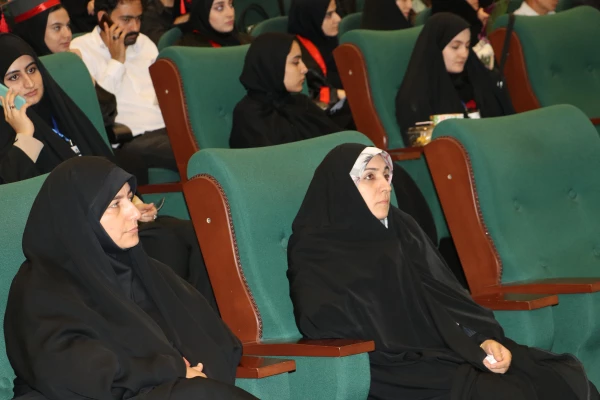  آیین جشن دانش آموختگی دانشجو معلمان ورودی 1398 پردیس فاطمه الزهرا (س) تبریز 10