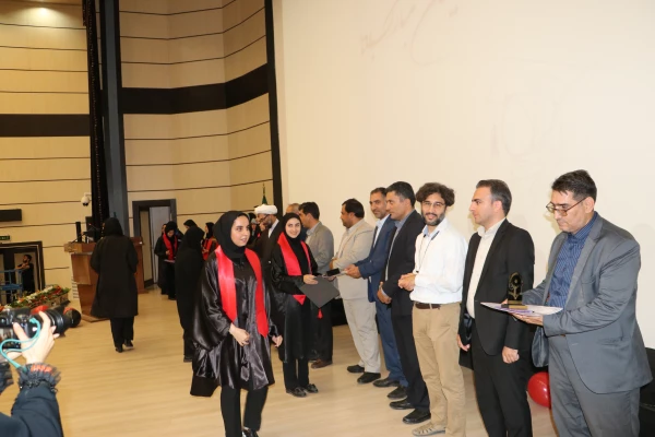  آیین جشن دانش آموختگی دانشجو معلمان ورودی 1398 پردیس فاطمه الزهرا (س) تبریز 9