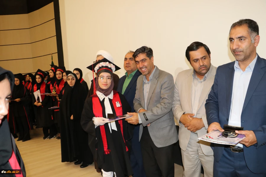  آیین جشن دانش آموختگی دانشجو معلمان ورودی 1398 پردیس فاطمه الزهرا (س) تبریز 14