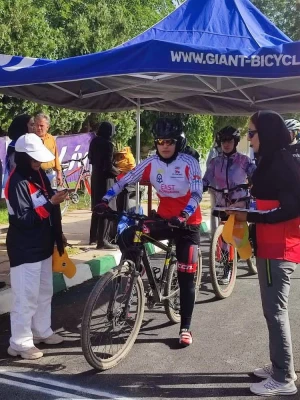 کسب مقام دوم انفرادی و مقام پنجم تیمی دوچرخه سواری پردیس فاطمه الزهرا در المپیاد کشوری 6