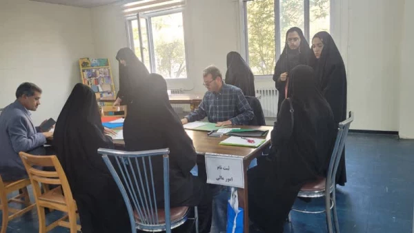 گزارش روند ثبت نام دانشجو معلمان کارشناسی پیوسته دانشگاه فرهنگیان ورودی مهر 1402 پردیس فاطمه الزهرا(س) 2