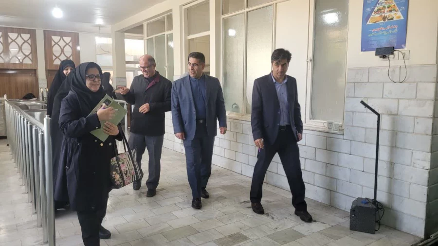 گزارش تصویری بازدید هیات نظارت و ارزیابی اداره کل نظارت و ارزیابی استان از پردیس فاطمه الزهرا(س)تبریز 4