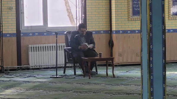 مراسم قرائت زیارت عاشورا در نمازخانه پردیس فاطمه الزهرا(س) 3