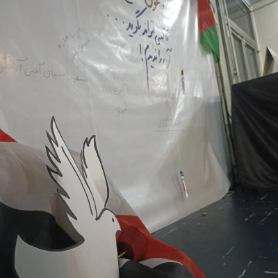 فضاسازی و راه اندازی دیوار جیغ برای اعلام انزجار دانشجویان از جنایات رژیم صهیونیستی توسط بسیج دانشجویی پردیس فاطمه الزهرا(س) تبریز 3