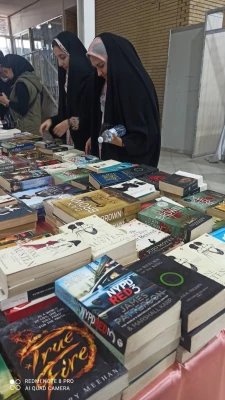 بازدید دانشجویان پردیس فاطمه الزهرا(س) تبریز از نمایشگاه کتاب 9