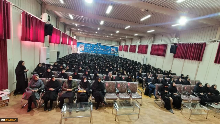 برگزاری کارگاه تمرینات شکم و پلو به مناسبت هفته تربیت بدنی 12