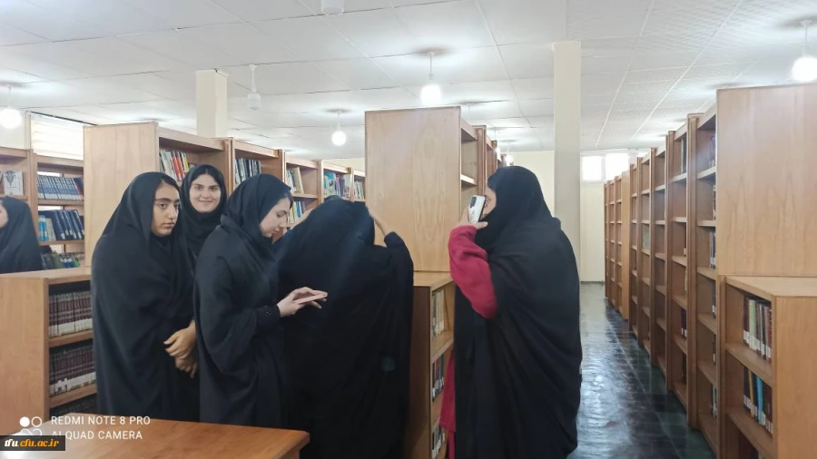 بازدید از کتابخانه پردیس فاطمه الزهرا(س) تبریز به مناسبت هفته کتاب وکتابخوانی 2
