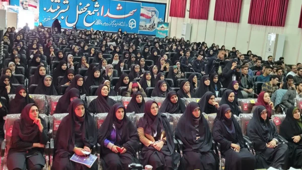  اولین همایش تجلیل از حافظان قرآن کریم  13