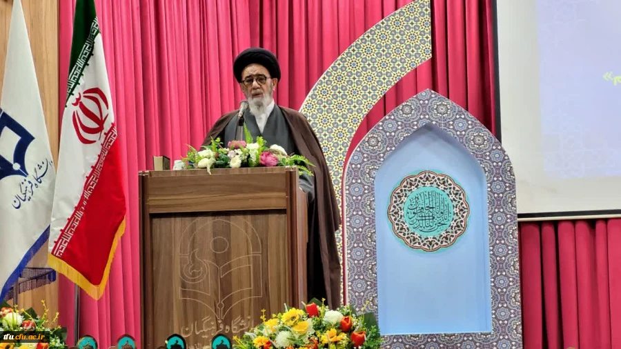  اولین همایش تجلیل از حافظان قرآن کریم  16