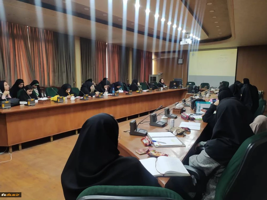 کارگاه تخصصی با عنوان حساب دیفرانسیل و انتگرال در فیزیک 3