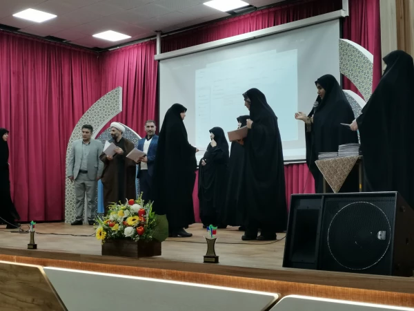 ویژه برنامه گرامیداشت هفته بسیج 8