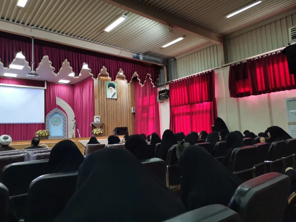 ویژه برنامه گرامیداشت هفته بسیج 10