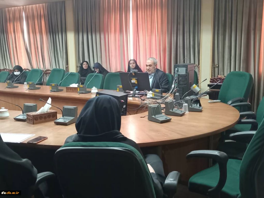 کارگاه استانی تبیین نظریه های شناختی دو زبانگی 4