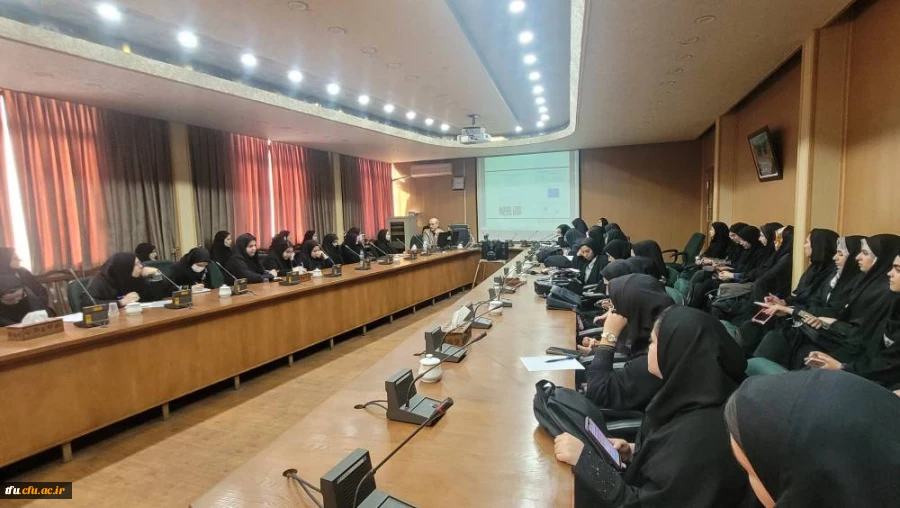 کارگاه استانی طراحی آموزشی مبتنی بر الگوی آموزشی مریل 8