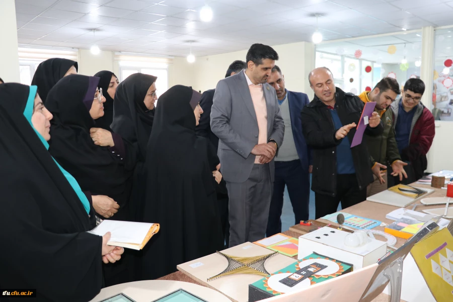 نمایشگاه استانی تولید محتوا و دست سازه های ریاضی و زیست و فیزیک و شیمی  7