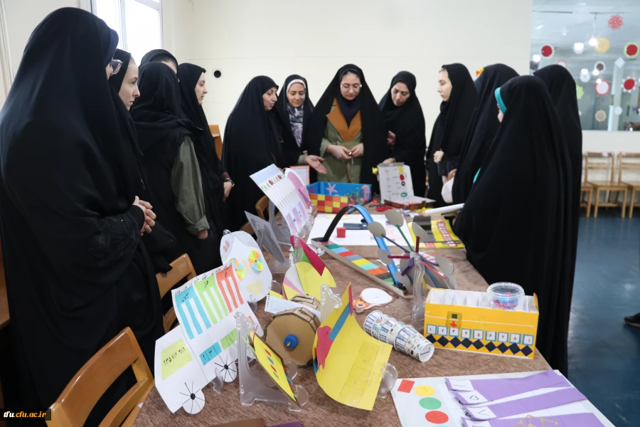 نمایشگاه استانی تولید محتوا و دست سازه های ریاضی و زیست و فیزیک و شیمی  12