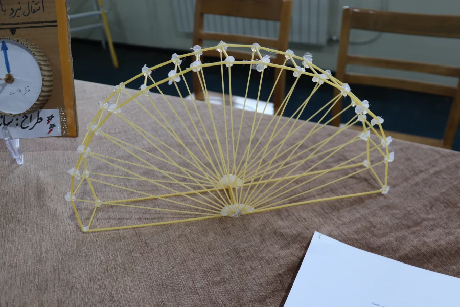 نمایشگاه استانی تولید محتوا و دست سازه های ریاضی و زیست و فیزیک و شیمی 28