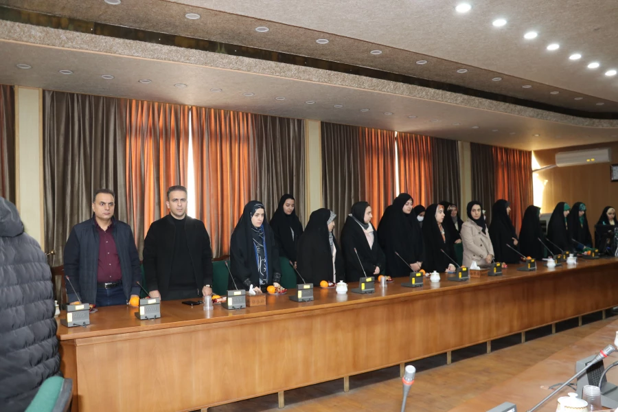 آیین رونمایی از مجموعه ۴۰ جلدی ره نامه 12