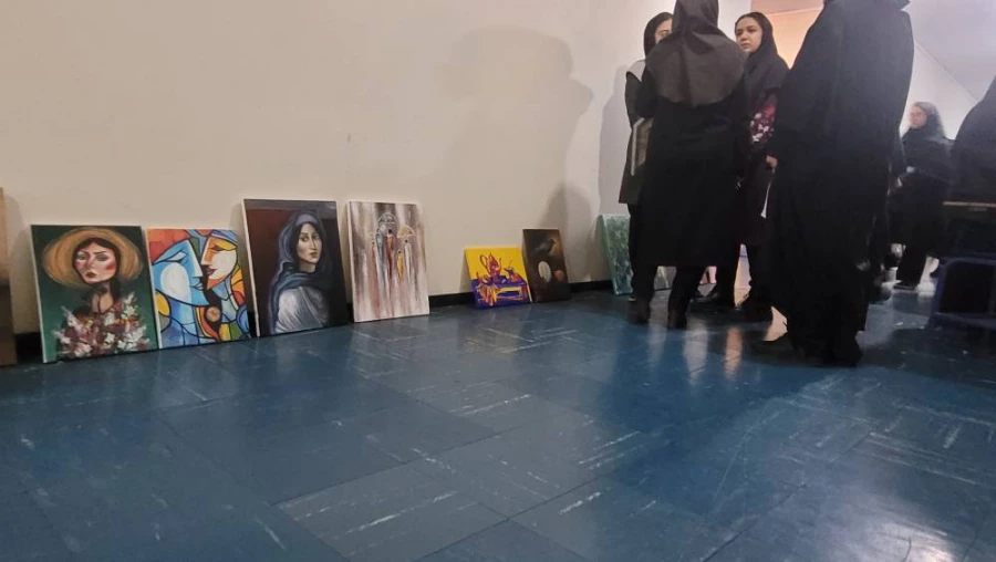 برگزاری ژوژمان واحد نقاشی دانشجویان رشته آموزش هنر پردیس فاطمه الزهرا(س) 9