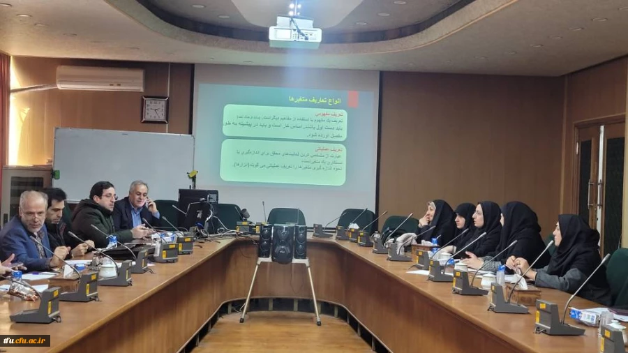 برگزاری گارگاه آشنایی با سر فصل های عناوین درس پروژه 2